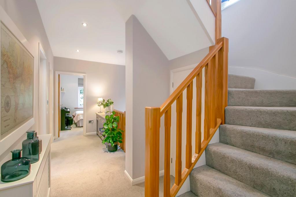 1st Floor Landing