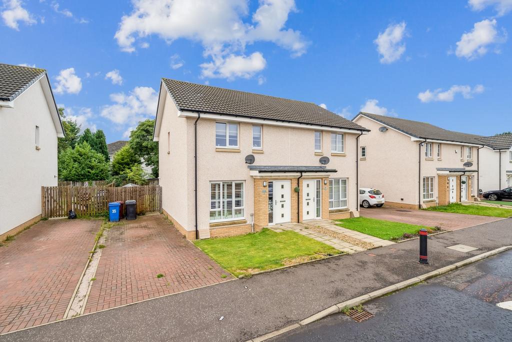 Dalrymple Crescent, Rutherglen, Glasgow, G73 4BN 3 bed semidetached
