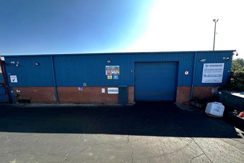 Industrial unit to rent - Trevor Street, Nechells, Birmingham, B7 5RG