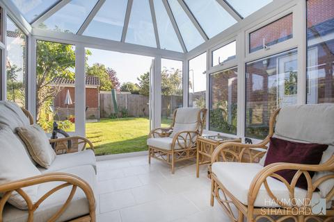 13 Ash Close, Hethersett, Norwich, NR9 3RE