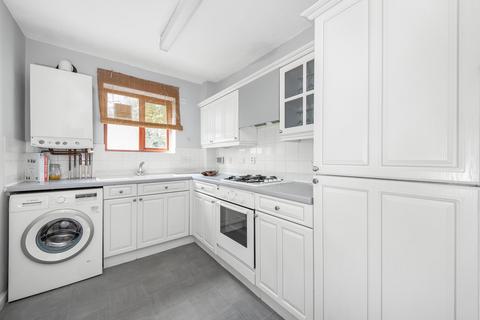 5 Chartwell Close, Croydon, CR0 2AW