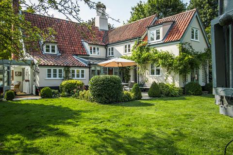 4 bedroom detached house for sale, Forncett St Mary