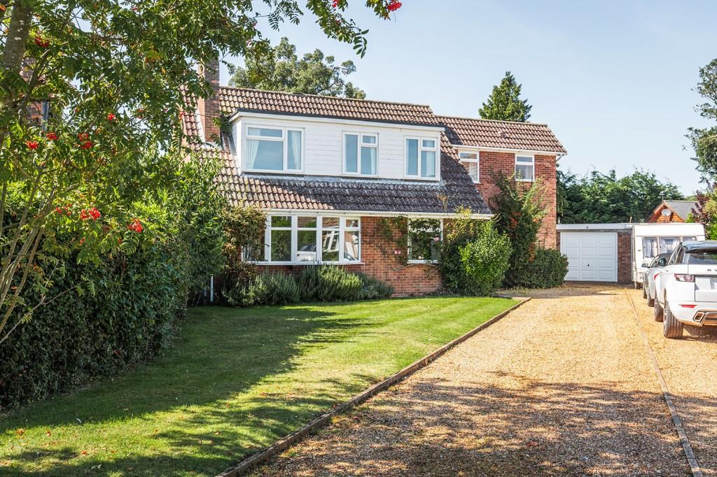 South Wootton 5 bed detached house for sale £425,000