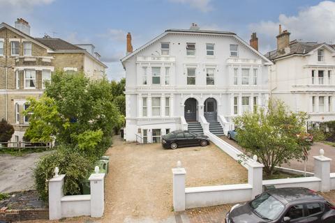 3 bedroom apartment for sale - Queens Road, Tunbridge Wells