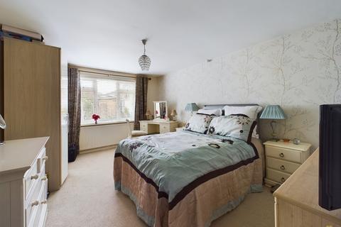 98 Ashtree Road, Barton Under Needwood, Burton-on-trent, DE13 8LL