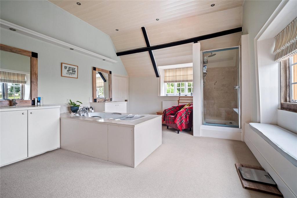 Ensuite