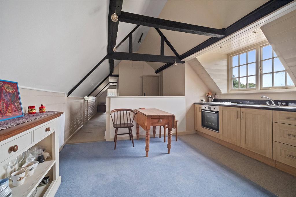 Top Floor Flatlet