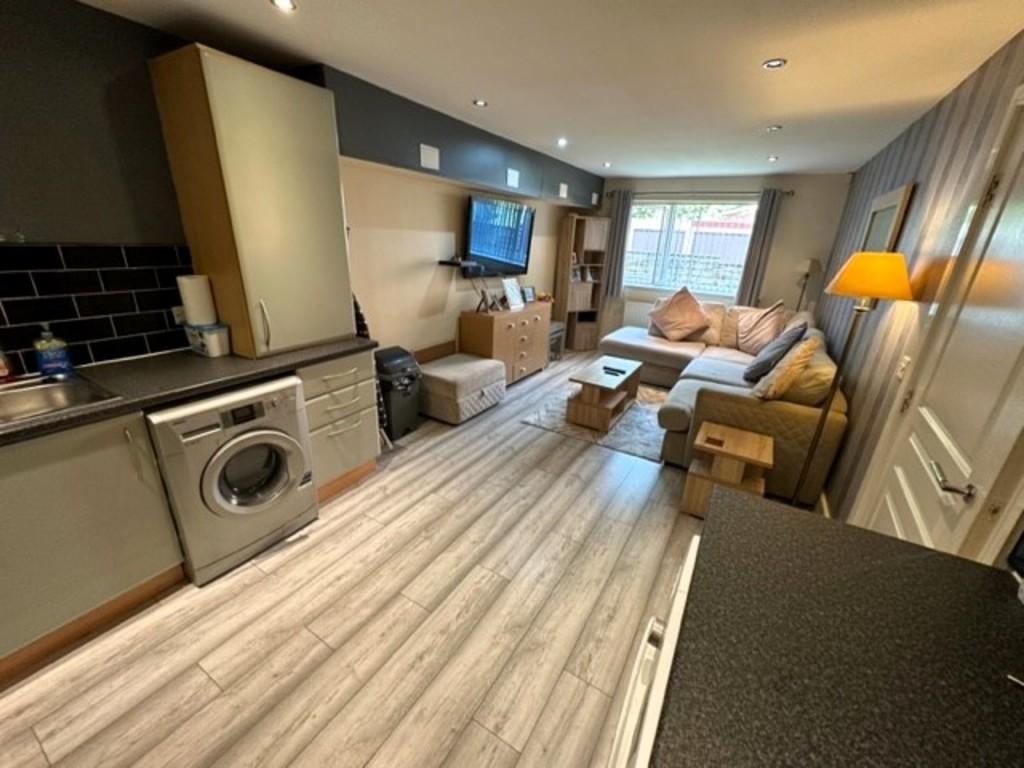 Living/kitchen