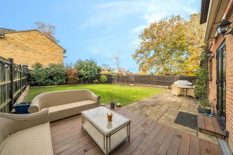 4 bedroom detached house for sale, Chaucer Way, Row Town, Addlestone, KT15