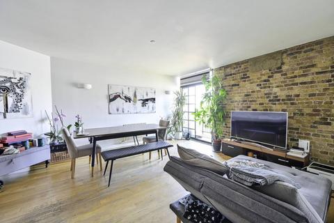 2 bedroom flat for sale, Rotherhithe Street, Canada Water, London, SE16
