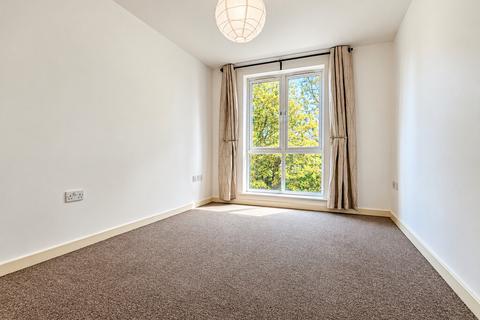 2 bedroom apartment to rent, Gregory Boulevard, Forest Fields