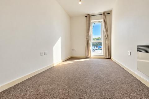 2 bedroom apartment to rent, Gregory Boulevard, Forest Fields