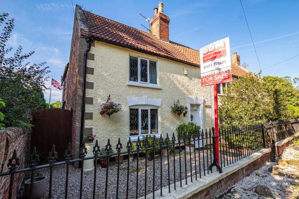 Fleetway, North Cotes, Lincolnshire... 2 bed semidetached house for
