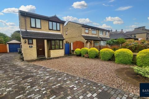 3 bedroom detached house for sale, Teasel Close, Oakenshaw, Bradford