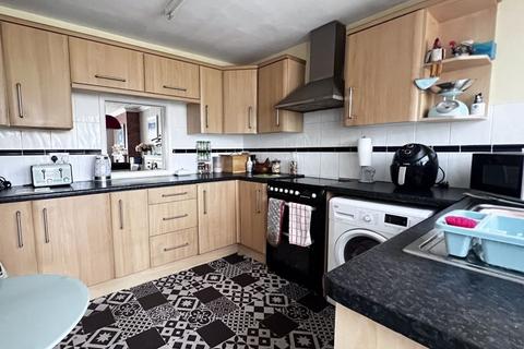 3 bedroom detached house for sale - Benllech, Isle of Anglesey