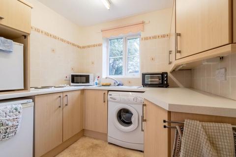 2 bedroom apartment for sale - The Cloisters, Rushden