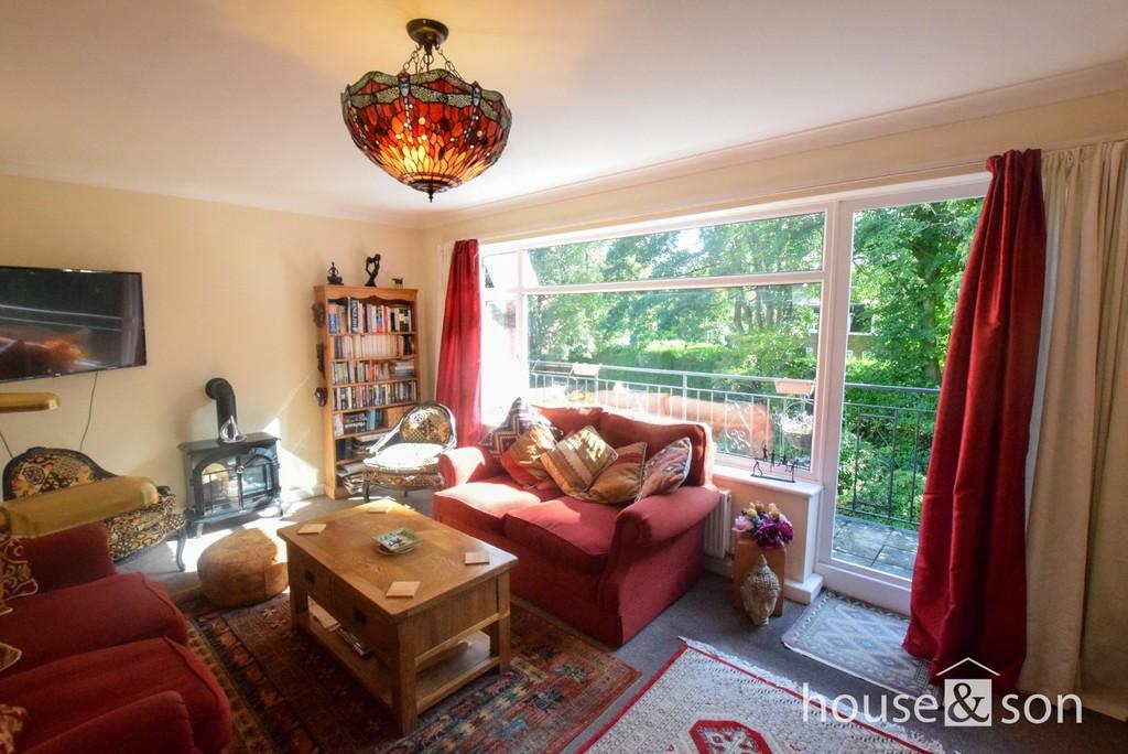 Maitlands, Portarlington Road, West Cliff, BH4 2 bed apartment for sale