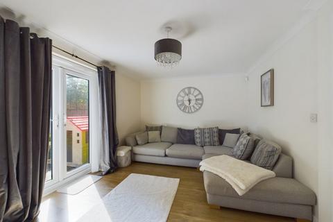 4 Bartletts Elm, Langport, TA10 9BS