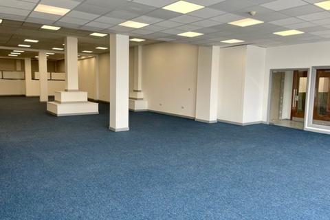 Retail property (out of town) to rent, Westlink House, Brentford