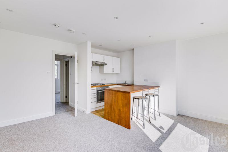 Sydney Road, N10 1 bed apartment for sale £275,000