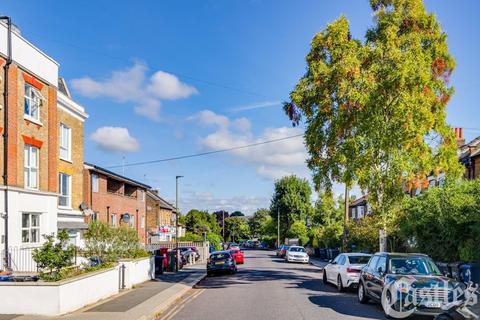 Flat 3, 145 Sydney Road, London, N10 2NL