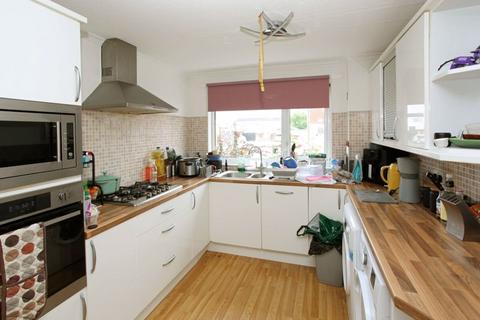 3 bedroom semi-detached house for sale, Smallwood, Sutton Hill