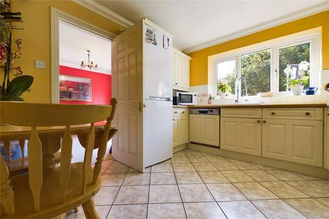 10 Swan Drive, Aldermaston, Reading, RG7 4UZ
