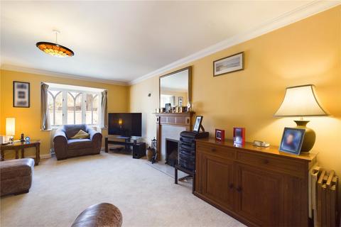 10 Swan Drive, Aldermaston, Reading, RG7 4UZ