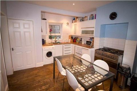 2 bedroom end of terrace house for sale, Dornoch Avenue, Sherwood, Nottingham, NG5 4DQ