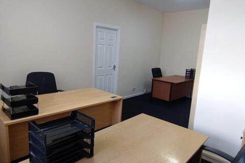 Property to rent, Fairfield road, Droylsden, Manchester