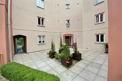 2 bedroom apartment to rent, Millennium Apartments, Browns Hill, Penryn