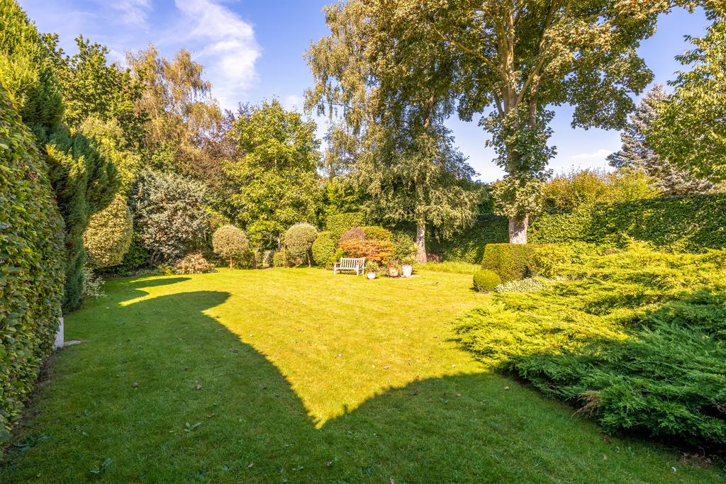 Brentwood, Wragby Road, Sudbrooke, Lincoln, Lincolnshire, LN2 2QU 4 bed detached house for sale