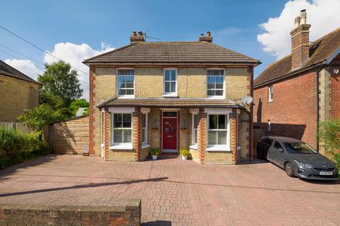 4 bedroom detached house for sale, Church Road, Lyminge, Folkestone, CT18