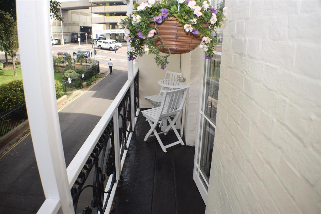 Russell Square, Brighton Hotel for sale £875,000