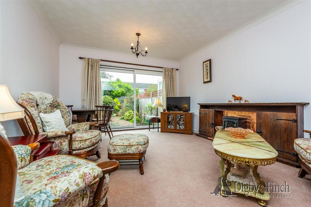 Marshall Road, Cropwell 2 bed semidetached bungalow for sale