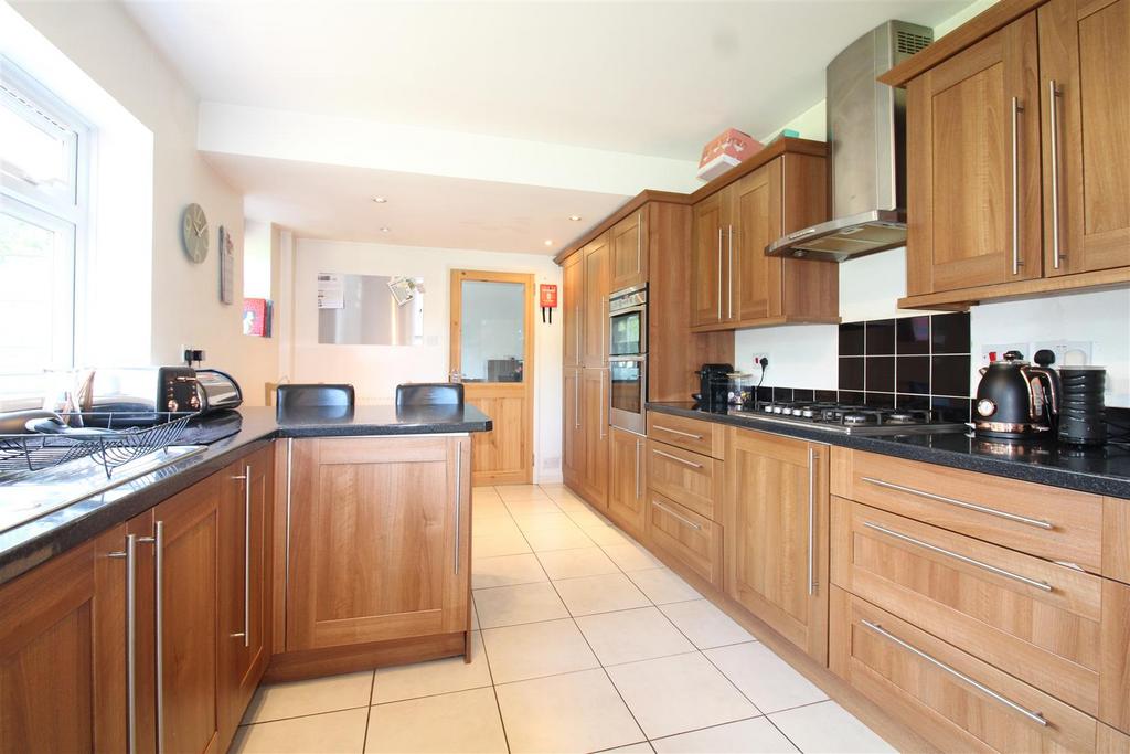 Pedmore Lane, Stourbridge 4 bed detached house for sale £575,000