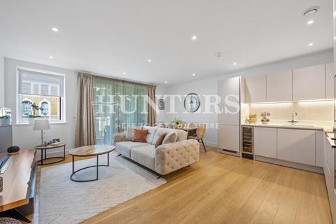 3 bedroom apartment for sale, Tollgate Gardens, London, NW6