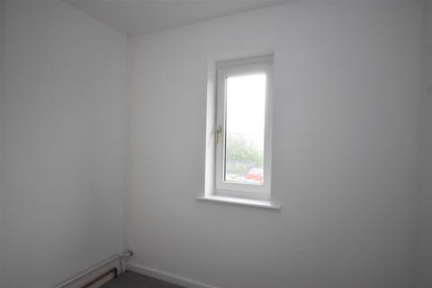 3 bedroom semi-detached house for sale, Hillcrest Drive, Bradford BD13