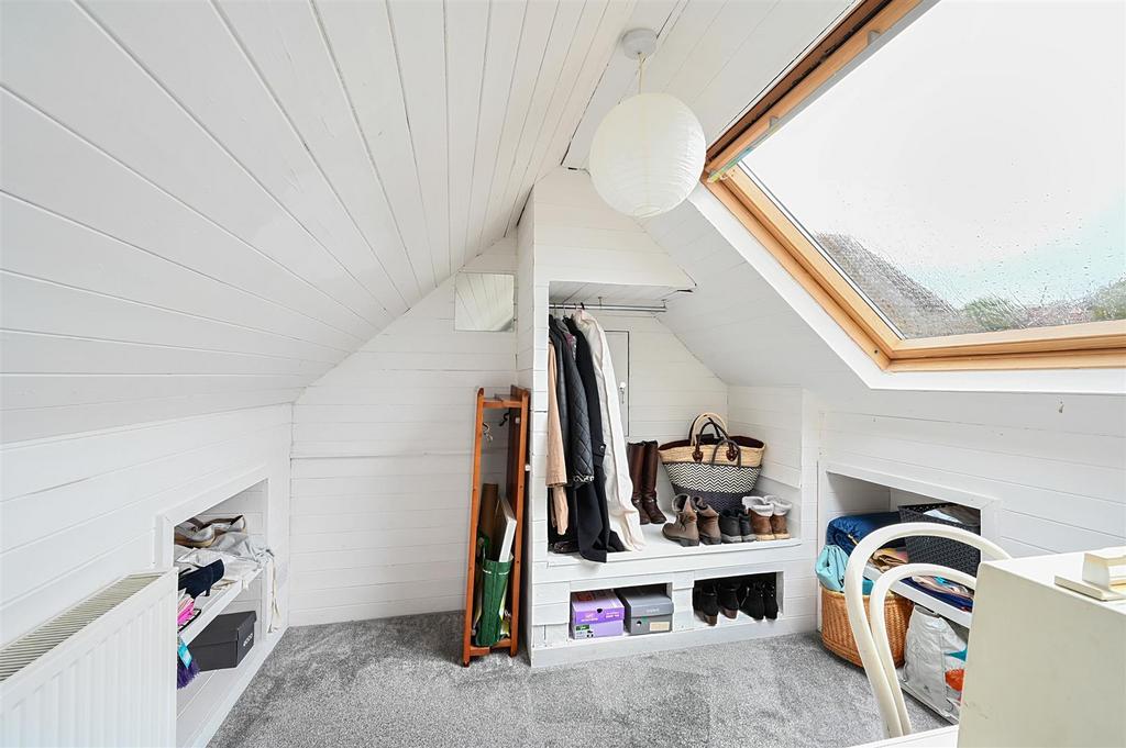 37 Westdenee drive bn1 (29).jpg