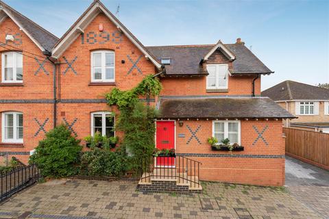 Orchard Cottage, 6 Pump Lane, Ascot, SL5 7RW