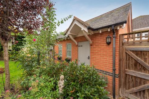 Orchard Cottage, 6 Pump Lane, Ascot, SL5 7RW