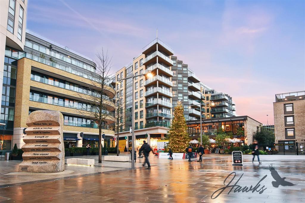 Vista House Dickens Yard Ealing 1 bed apartment £2,100 pcm (£485 pw)