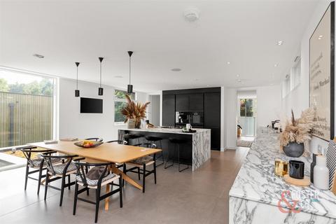 39 Withdean Road, Brighton, BN1 5BP