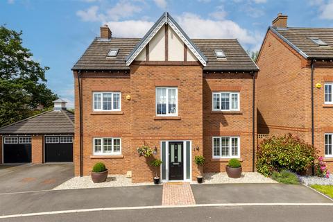 5 bedroom detached house for sale, Hastings Road, Nantwich