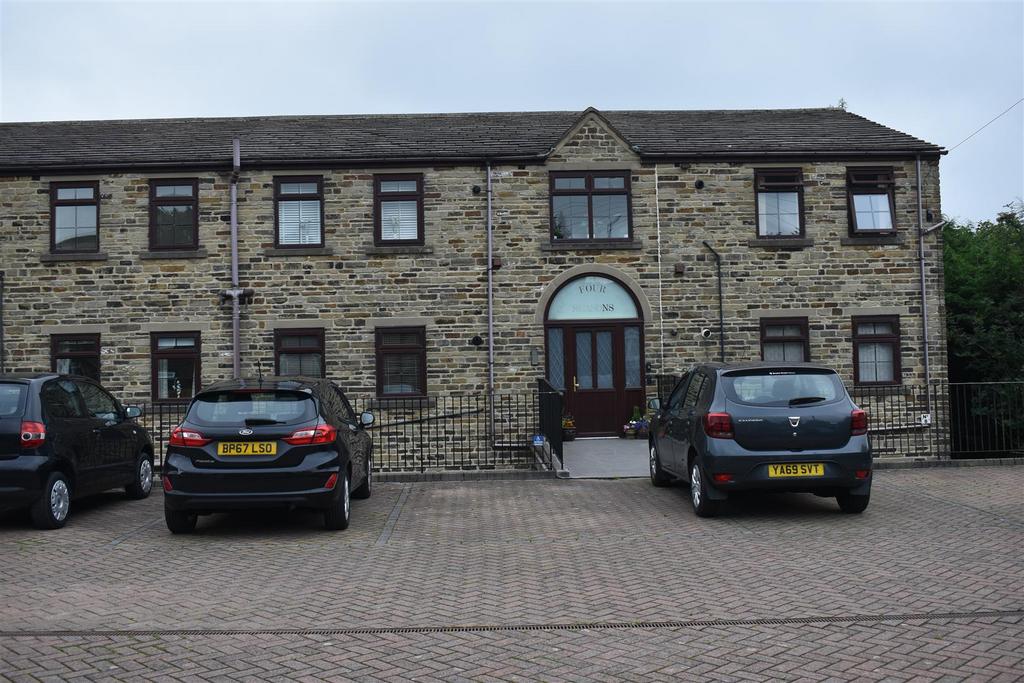 Bradshaw Lane, Halifax HX2 2 bed apartment £90,000