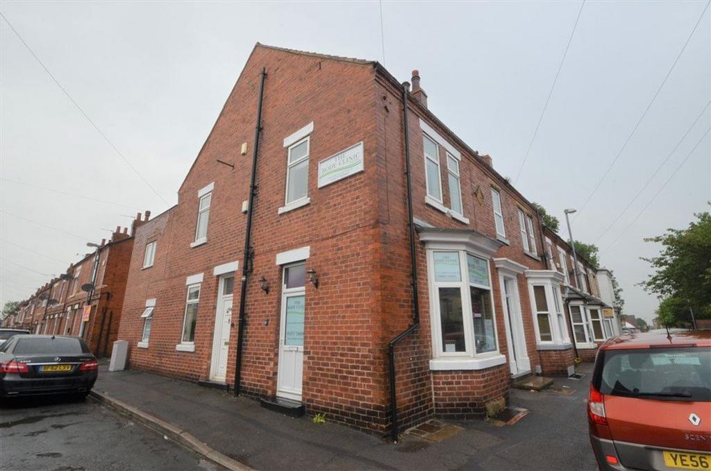 Love Lane, Pontefract, WF8 Property £435 pcm (£100 pw)