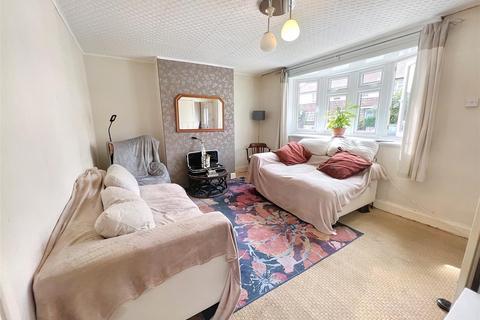 3 bedroom end of terrace house for sale, Bisson Road, Stratford