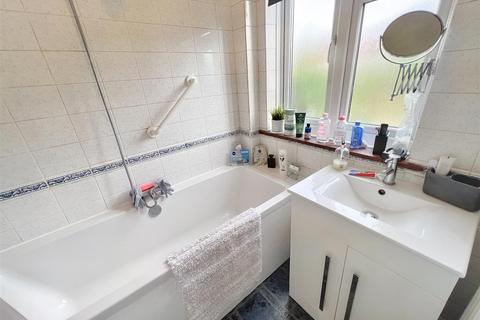 65 Bisson Road, London, E15 2RF