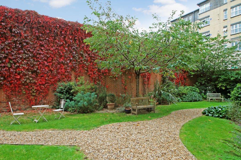 Communal Garden.jpg