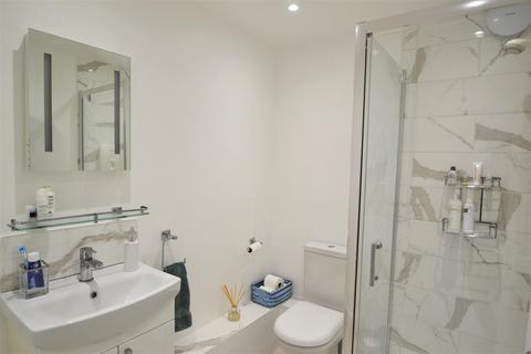 1 bedroom flat to rent, Upper Rock Gardens, Brighton, BN2 1QF